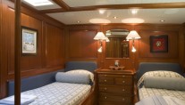 METEOR - Twin cabin
